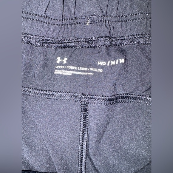 Under Armour women’s woven branded black jogger size medium - Picture 7 of 12